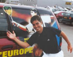 http://www.squashtalk.com/photos/psa%20players/lincoucar1vsm.jpg